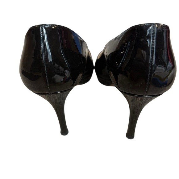 Prada Women's Size 38 Peep Toe Pump Heels Black Patent Leather Classic Luxury - Picture 4 of 10